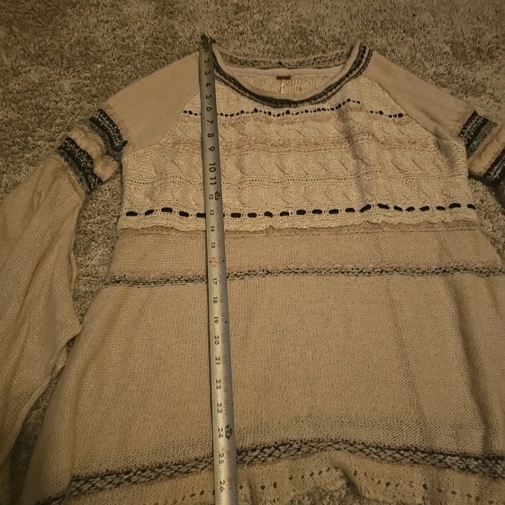 Free People Sweater - Picture 7 of 12